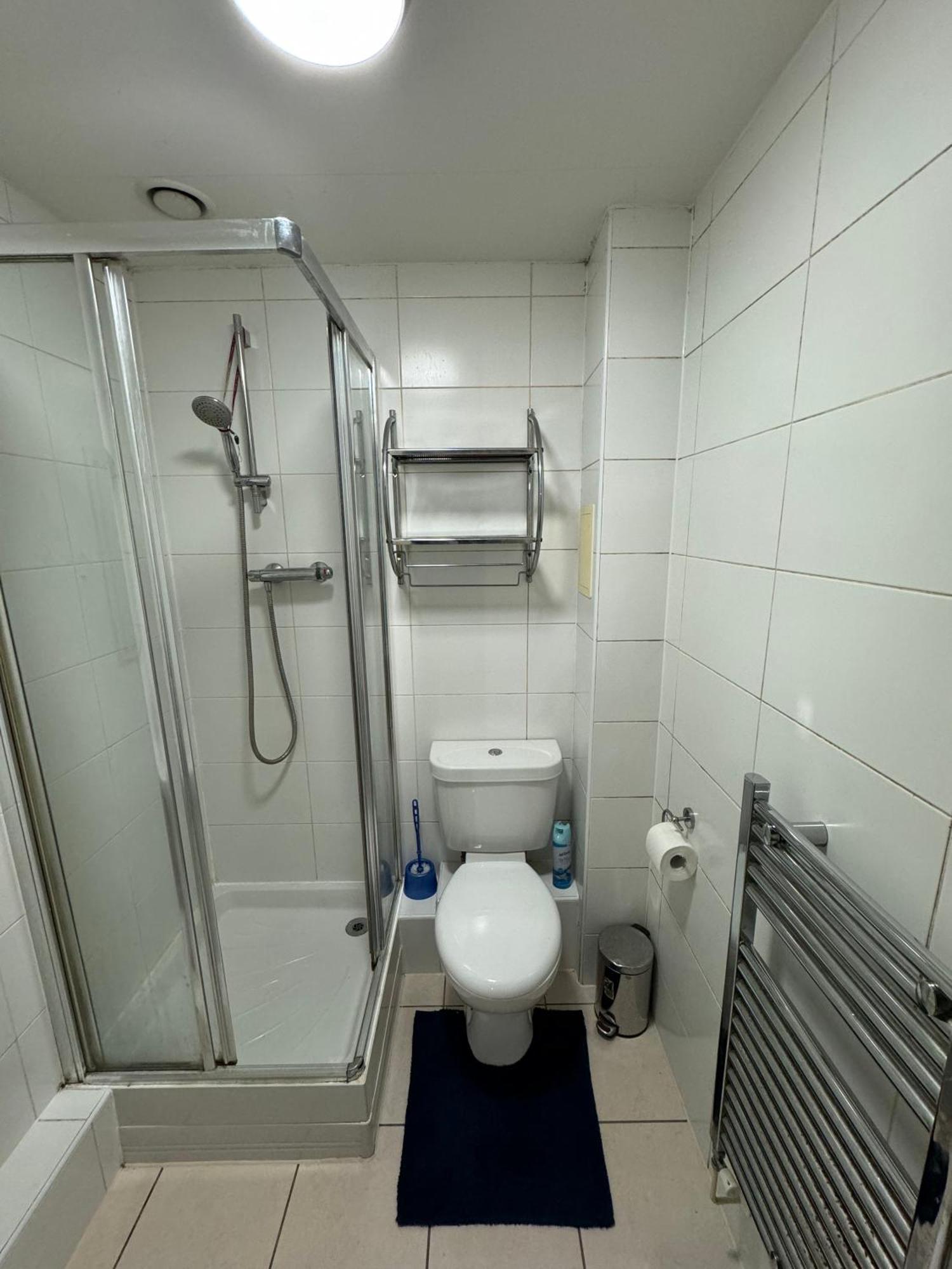 London Gateway Get-Away Apartman Hounslow Kültér fotó